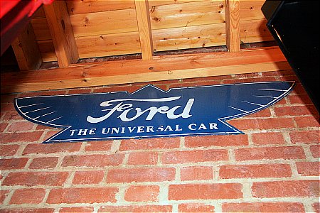 FORD UNIVERSAL - click to enlarge